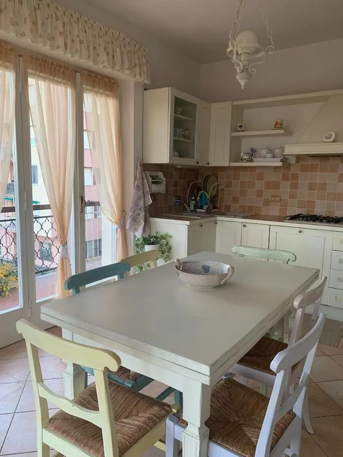 Apartment Casa Viola Vicino Al Mare By Smart-Home Vallecrosia